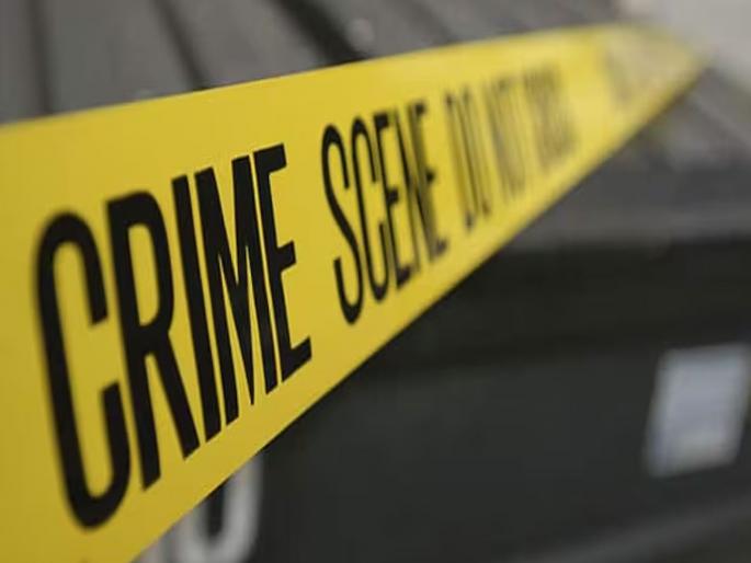 In Nandurbar, With the help of daughter-in-law, a father killed his son; it was an obstacle to immoral relations | सुनेच्या मदतीनं वासनांध बापानं पोटच्या पोराला संपवलं; अनैतिक संबंधांना ठरत होता अडसर In Nandurbar, With the help of daughter-in-law, a father killed his son; it was an obstacle to immoral relations | सुनेच्या मदतीनं वासनांध बापानं पोटच्या पोराला संपवलं; अनैतिक संबंधांना ठरत होता अडसर
