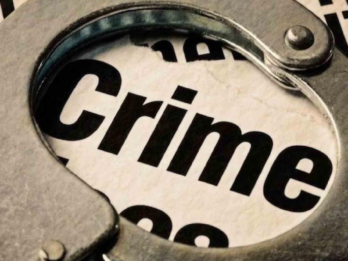 Three female students molested by retired teacher | निवृत्तीला आलेल्या शिक्षकाकडून तीन विद्यार्थिनींवर अत्याचार; किनगाव राजा ठाण्यात गुन्हा दाखल Three female students molested by retired teacher | निवृत्तीला आलेल्या शिक्षकाकडून तीन विद्यार्थिनींवर अत्याचार; किनगाव राजा ठाण्यात गुन्हा दाखल