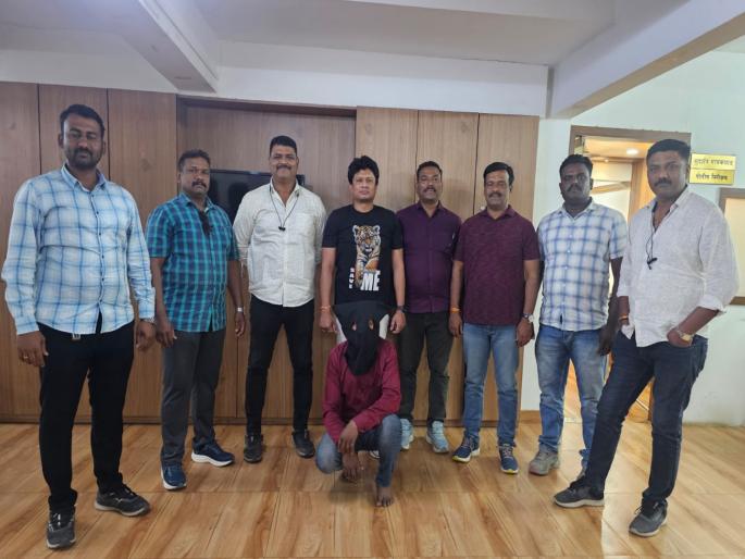 A shocking incident in Pune! Woman murdered for protesting sexual assault; Supervisor accused arrested | पुण्याला हादरवणारी घटना! लैंगिक अत्याचाराला विरोध केल्याने महिलेचा खून; सुपरवायझर आरोपीला अटक A shocking incident in Pune! Woman murdered for protesting sexual assault; Supervisor accused arrested | पुण्याला हादरवणारी घटना! लैंगिक अत्याचाराला विरोध केल्याने महिलेचा खून; सुपरवायझर आरोपीला अटक