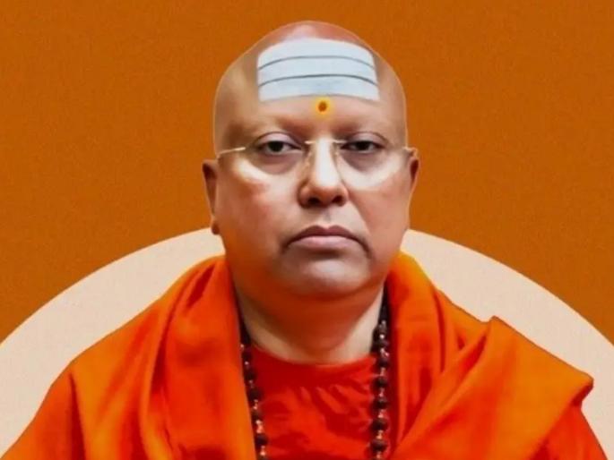 Accused of molesting 15 girls, Swami Chaitanyananand Saraswati absconding; Volvo car seized | 17 मुलींची छेडछाड केल्याचा आरोप, स्वामी चैतन्यानंद सरस्वती फरार; खोट्या नंबर प्लेटसह व्हॉल्वो जप्त; कुणी केली तक्रार?