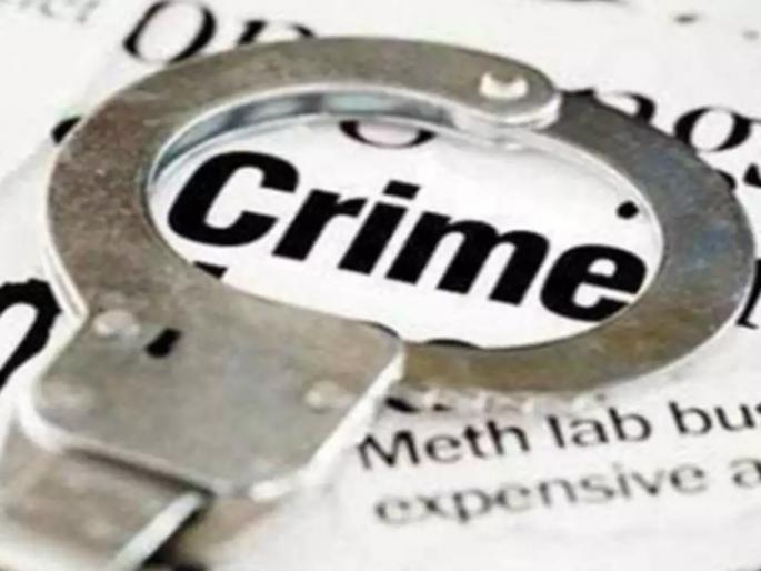 forbid cremation of a woman in a cemetery atrocity case against 11 people including district head of shinde group | महिलेवर स्मशानभूमीत अंत्यसंस्कारास मज्जाव; शिंदे गटाच्या जिल्हाप्रमुखासह ११ जणांवर ॲट्रॉसिटीचा गुन्हा forbid cremation of a woman in a cemetery atrocity case against 11 people including district head of shinde group | महिलेवर स्मशानभूमीत अंत्यसंस्कारास मज्जाव; शिंदे गटाच्या जिल्हाप्रमुखासह ११ जणांवर ॲट्रॉसिटीचा गुन्हा