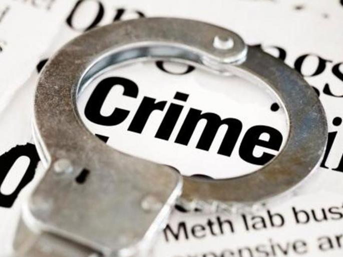 6 lakh 65 thousand rupees were stolen from a motorcycle in ulhasnagar | उल्हासनगरात मोटरसायकलच्या डिकीतून ६ लाख ६५ हजाराची रक्कम लंपास 6 lakh 65 thousand rupees were stolen from a motorcycle in ulhasnagar | उल्हासनगरात मोटरसायकलच्या डिकीतून ६ लाख ६५ हजाराची रक्कम लंपास