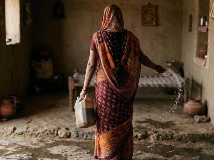 Shocking! Wife burns 62-year-old husband alive, pours petrol on him, sets him on fire, locks door from outside | धक्कादायक! पत्नीने ६२ वर्षीय पतीला जिवंत जाळले, पेट्रोल ओतून बेड पेटवला, बाहेरून दरवाजा केला बंद Shocking! Wife burns 62-year-old husband alive, pours petrol on him, sets him on fire, locks door from outside | धक्कादायक! पत्नीने ६२ वर्षीय पतीला जिवंत जाळले, पेट्रोल ओतून बेड पेटवला, बाहेरून दरवाजा केला बंद