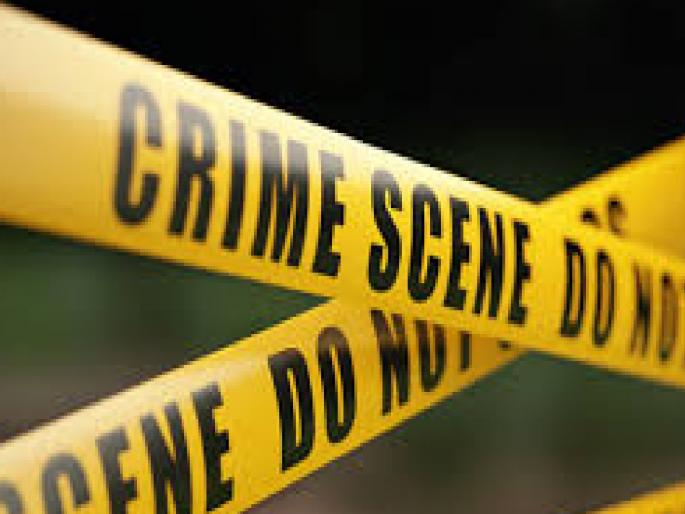 Attack on police who went to arrest accused in Palus taluka sangli | Sangli: आरोपीला अटक करायला गेलेल्या पोलिसांवर हल्ला, माय-लेकावर गुन्हा Attack on police who went to arrest accused in Palus taluka sangli | Sangli: आरोपीला अटक करायला गेलेल्या पोलिसांवर हल्ला, माय-लेकावर गुन्हा
