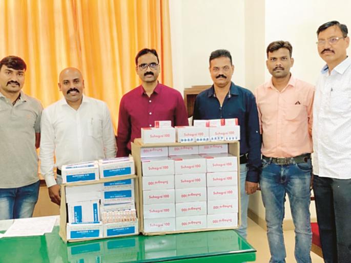 Auranagbad crime branch seizes 3 lakh stocks of drugs pills in Telangana state | तेलंगणा राज्यातून नशेच्या गोळ्यांचा ३ लाखांचा साठा जप्त Auranagbad crime branch seizes 3 lakh stocks of drugs pills in Telangana state | तेलंगणा राज्यातून नशेच्या गोळ्यांचा ३ लाखांचा साठा जप्त