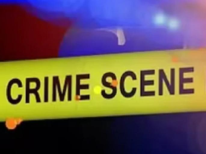 Attempted murder of wife due to suspicion of character, case filed against husband in Sangli | चारित्र्याच्या संशयातून दोरीने पत्नीचा गळा आवळला, पतीवर गुन्हा दाखल; सांगलीतील घटना Attempted murder of wife due to suspicion of character, case filed against husband in Sangli | चारित्र्याच्या संशयातून दोरीने पत्नीचा गळा आवळला, पतीवर गुन्हा दाखल; सांगलीतील घटना