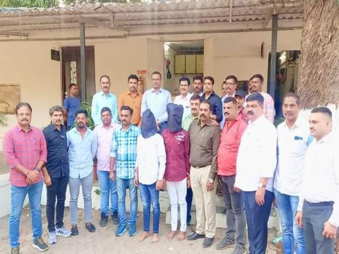 In the murder case of Ganesh Kokate in Kasheli, two including the ringleader are jailed, taking revenge for the insult eight years ago | कशेळीतील गणेश कोकाटेच्या खून प्रकरणात म्होरक्यासह दोघे जेरबंद, आठ वर्षांपूर्वीच्या अपमानाचा घेतला बदला In the murder case of Ganesh Kokate in Kasheli, two including the ringleader are jailed, taking revenge for the insult eight years ago | कशेळीतील गणेश कोकाटेच्या खून प्रकरणात म्होरक्यासह दोघे जेरबंद, आठ वर्षांपूर्वीच्या अपमानाचा घेतला बदला