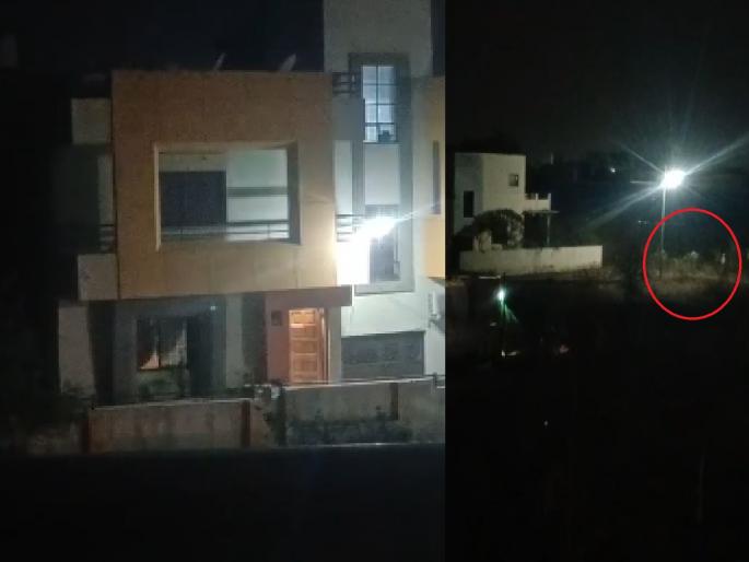 'Sit quietly or else...'; Thieves enter house, threaten, loot Rs 1 lakh, gold jewellery | 'शांत बसा, नाही तर...'; चोरट्यांनी धमकी देत एक लाखांच्या रोकडसह सोन्याचे दागिने पळवले 'Sit quietly or else...'; Thieves enter house, threaten, loot Rs 1 lakh, gold jewellery | 'शांत बसा, नाही तर...'; चोरट्यांनी धमकी देत एक लाखांच्या रोकडसह सोन्याचे दागिने पळवले