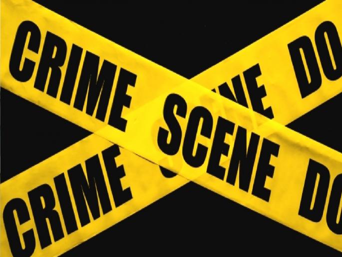 One lakh was withdrawn from the bank account using Aadhaar, PAN stolen in the train, a case was registered against unknown person in Vaibhavwadi police | रेल्वेत चोरलेले आधार, पॅन वापरून बँक खात्यातील एक लाख काढले; वैभववाडी पोलिसांत अज्ञाताविरुद्ध गुन्हा दाखल One lakh was withdrawn from the bank account using Aadhaar, PAN stolen in the train, a case was registered against unknown person in Vaibhavwadi police | रेल्वेत चोरलेले आधार, पॅन वापरून बँक खात्यातील एक लाख काढले; वैभववाडी पोलिसांत अज्ञाताविरुद्ध गुन्हा दाखल