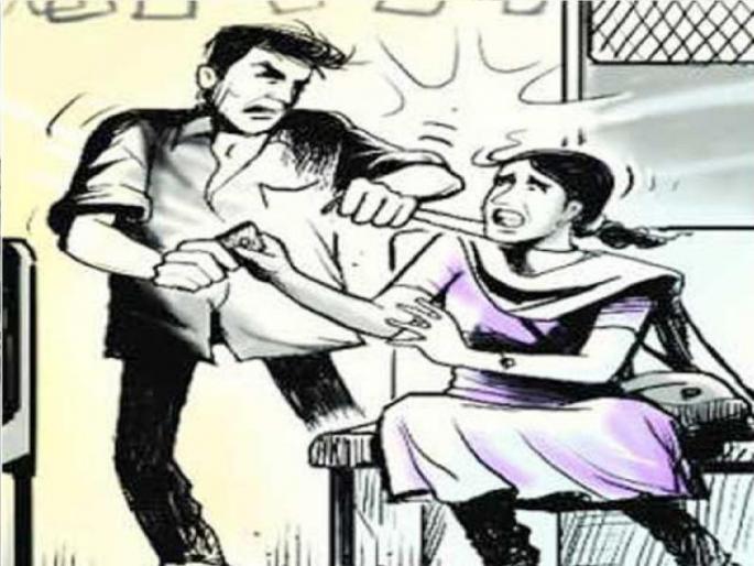 Physical and mental harassment of married people in Uchgaon in Kolhapur, A case has been registered against six persons including the husband | Kolhapur Crime: मॉडर्न फॅशनचे कपडे, मेकअप अन् कॅट वॉक कर म्हणत विवाहितेस मारहाण; अनेक वेळा दारुही पाजली Physical and mental harassment of married people in Uchgaon in Kolhapur, A case has been registered against six persons including the husband | Kolhapur Crime: मॉडर्न फॅशनचे कपडे, मेकअप अन् कॅट वॉक कर म्हणत विवाहितेस मारहाण; अनेक वेळा दारुही पाजली