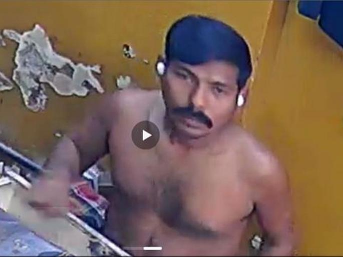 Nagpur: The criminal ran away from the running train after throwing a trumpet at the hands of the Pune police, Howrah Duronto Express incident | Nagpur: पुणे पोलिसांच्या हातावर तुरी देऊन धावत्या ट्रेनमधून गुन्हेगार पळाला, हावडा दुरंतो एक्सप्रेसमधील घटना Nagpur: The criminal ran away from the running train after throwing a trumpet at the hands of the Pune police, Howrah Duronto Express incident | Nagpur: पुणे पोलिसांच्या हातावर तुरी देऊन धावत्या ट्रेनमधून गुन्हेगार पळाला, हावडा दुरंतो एक्सप्रेसमधील घटना