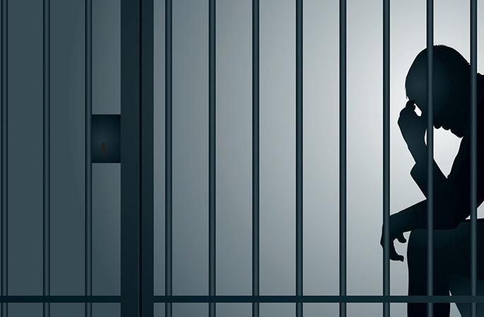 Headmaster beaten by teacher | मुख्याध्यापकास शिक्षकाकडून मारहाण Headmaster beaten by teacher | मुख्याध्यापकास शिक्षकाकडून मारहाण