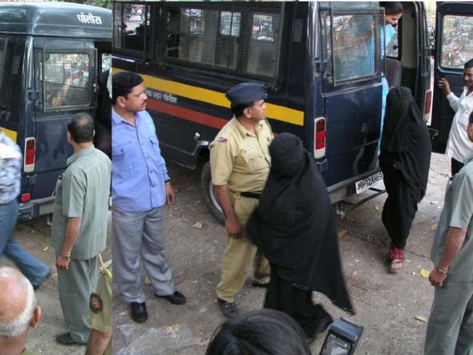 Khandajangi in Vishnur Gram Sabha | विंचूरच्या ग्रामसभेत खडाजंगी Khandajangi in Vishnur Gram Sabha | विंचूरच्या ग्रामसभेत खडाजंगी