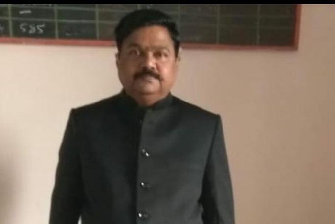 Vaccination soon to prevent the spread of lumpy - Dr. K.M. Thackeray | लम्पीचा प्रसार रोखण्यासाठी लवकरच लसीकरण - डॉ.कि.मा. ठाकरे Vaccination soon to prevent the spread of lumpy - Dr. K.M. Thackeray | लम्पीचा प्रसार रोखण्यासाठी लवकरच लसीकरण - डॉ.कि.मा. ठाकरे