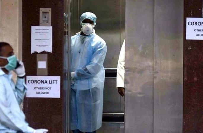 coronavirus: Corona patients in Ratnagiri, grievance in the administrative system when the report is positive | coronavirus: रत्नागिरीत कोरोनाचा रूग्ण, अहवाल पॉझिटीव्ह येताच प्रशासकीय यंत्रणेत खळबळ