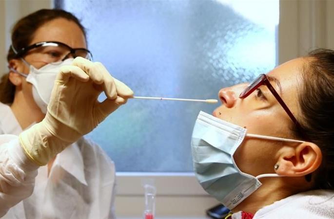 Corona test if you have a cold, fever, or cough | सर्दी, ताप, खोकला असल्यास कोरोना चाचणी होणार Corona test if you have a cold, fever, or cough | सर्दी, ताप, खोकला असल्यास कोरोना चाचणी होणार