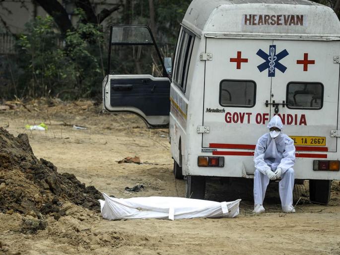 Death of a woman who went to Bhumika for treatment of corona, agitation in Melghat | कोरोना उपचारासाठी भूमकाकडे गेलेल्या महिलेचा मृत्यू, मेळघाटात खळबळ Death of a woman who went to Bhumika for treatment of corona, agitation in Melghat | कोरोना उपचारासाठी भूमकाकडे गेलेल्या महिलेचा मृत्यू, मेळघाटात खळबळ