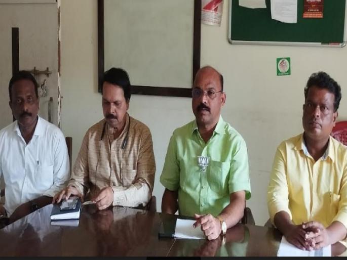 Crop insurance amount approved for 38 thousand 373 farmers of Sindhudurg district | सिंधुदुर्ग जिल्ह्यात 'त्या' १८ केंद्रांवर अडकलेल्या पीक विमा रक्कमेचे वाटप सुरू Crop insurance amount approved for 38 thousand 373 farmers of Sindhudurg district | सिंधुदुर्ग जिल्ह्यात 'त्या' १८ केंद्रांवर अडकलेल्या पीक विमा रक्कमेचे वाटप सुरू