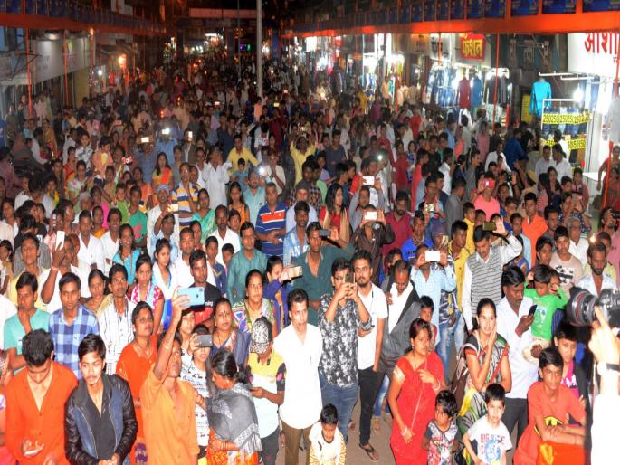 Residences from the administration in Ratnagiri district | परप्रांतीय नागरिकांच्या निवास, भोजनाची व्यवस्था- रत्नागिरी जिल्ह्यात प्रशासनाकडून निवारागृहे Residences from the administration in Ratnagiri district | परप्रांतीय नागरिकांच्या निवास, भोजनाची व्यवस्था- रत्नागिरी जिल्ह्यात प्रशासनाकडून निवारागृहे