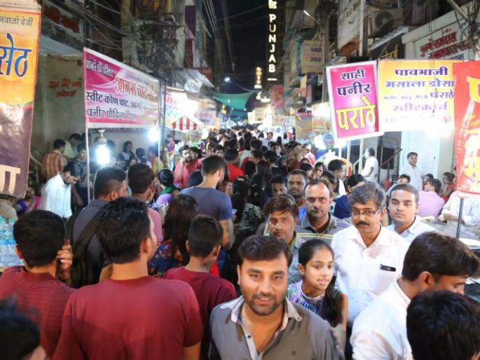 Turnover in Dussehra Rs 100 crore in Nagpur! | नागपुरात दसऱ्याला १०० कोटींची उलाढाल! Turnover in Dussehra Rs 100 crore in Nagpur! | नागपुरात दसऱ्याला १०० कोटींची उलाढाल!