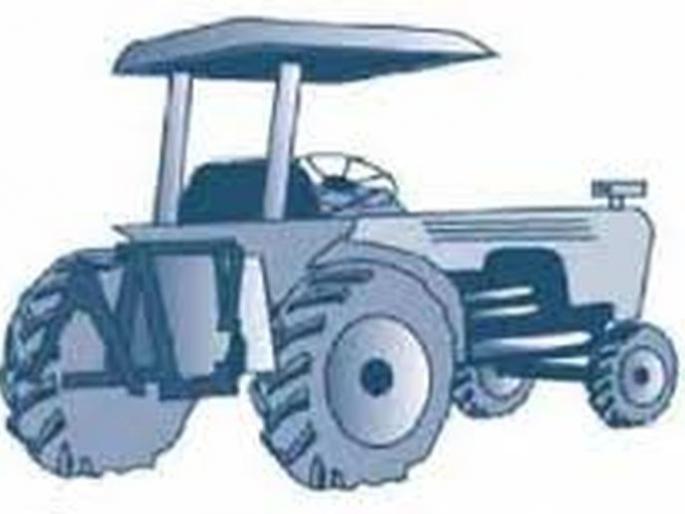 Attempt to run a tractor on the Risod Tehsildar! | रिसोड तहसिलदाराच्या अंगावर ट्रॅक्टर घालण्याचा प्रयत्न ! Attempt to run a tractor on the Risod Tehsildar! | रिसोड तहसिलदाराच्या अंगावर ट्रॅक्टर घालण्याचा प्रयत्न !