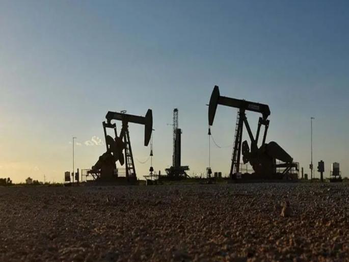 Indian oil companies in trouble due to sanctions on Russia ONGC will go to court | रशियावरच्या निर्बंधाने भारतीय तेल कंपन्या अडचणीत; फटका बसू नये म्हणून ONGC जाणार न्यायालयात Indian oil companies in trouble due to sanctions on Russia ONGC will go to court | रशियावरच्या निर्बंधाने भारतीय तेल कंपन्या अडचणीत; फटका बसू नये म्हणून ONGC जाणार न्यायालयात