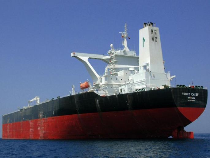 Irans President Hassan Rouhani Threatens To Cut Off Gulf Oil export through persian gulf | ...तर खनिज तेलाचा व्यापार थांबवून जगात हाहाकार उडवू; इराणचा इशारा Irans President Hassan Rouhani Threatens To Cut Off Gulf Oil export through persian gulf | ...तर खनिज तेलाचा व्यापार थांबवून जगात हाहाकार उडवू; इराणचा इशारा