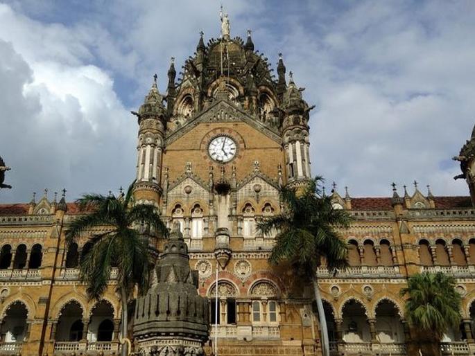 Times Square experiment at CSMT junction | सीएसएमटी परिसरात ‘टाइम्स स्क्वेअर’ प्रयोग Times Square experiment at CSMT junction | सीएसएमटी परिसरात ‘टाइम्स स्क्वेअर’ प्रयोग