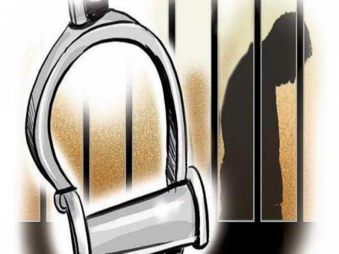 Journalist, suspended police remanded to police custody till July 12 in ransom case | खंडणी प्रकरणातील पत्रकार, बडतर्फ पोलिसांना १२ जुलैपर्यंत पोलीस कोठडी Journalist, suspended police remanded to police custody till July 12 in ransom case | खंडणी प्रकरणातील पत्रकार, बडतर्फ पोलिसांना १२ जुलैपर्यंत पोलीस कोठडी
