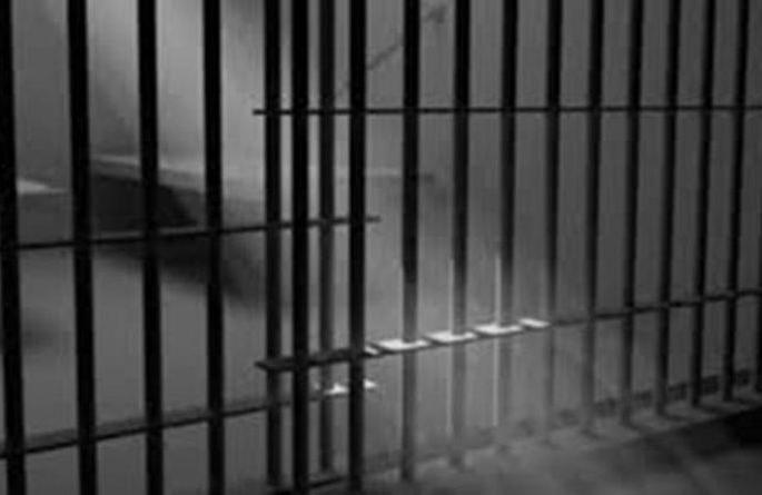 Cannabis smugglers get police custody for five days | भांग तस्करीतील आराेपीस पाच दिवस पाेलीस काेठडी Cannabis smugglers get police custody for five days | भांग तस्करीतील आराेपीस पाच दिवस पाेलीस काेठडी