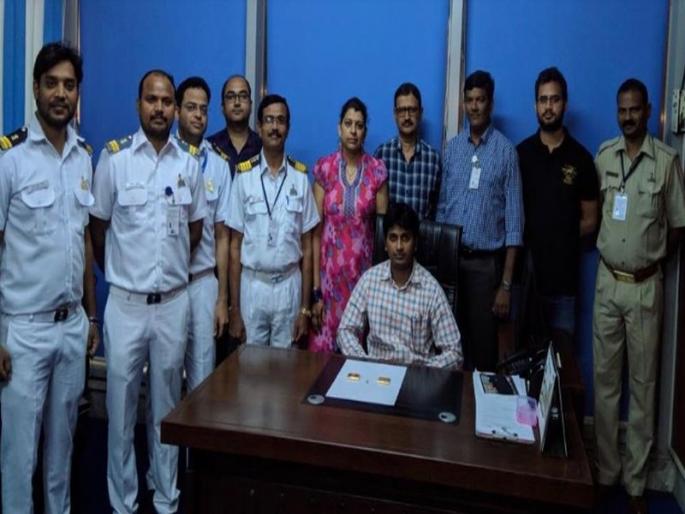 22 lakhs of gold seized from the customs department at the Daboli airport | कस्टम विभागाकडून दाबोळी विमानतळावर आलेल्या प्रवाशाकडून २२ लाखाचे सोने जप्त 22 lakhs of gold seized from the customs department at the Daboli airport | कस्टम विभागाकडून दाबोळी विमानतळावर आलेल्या प्रवाशाकडून २२ लाखाचे सोने जप्त