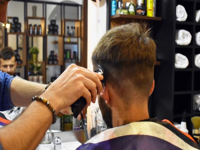 ..Till then, he will not cut the beards of state leaders and officers | ..तोपर्यंत राज्यातील नेते ,अधिकाऱ्यांच्या दाढी-कटींग करणार नाही ..Till then, he will not cut the beards of state leaders and officers | ..तोपर्यंत राज्यातील नेते ,अधिकाऱ्यांच्या दाढी-कटींग करणार नाही