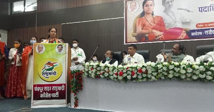 mp supriya sule reaction on opposition | खोट्या आरोपातच विरोधकांना आनंद, सुप्रिया सुळे यांची खोचक टीका mp supriya sule reaction on opposition | खोट्या आरोपातच विरोधकांना आनंद, सुप्रिया सुळे यांची खोचक टीका