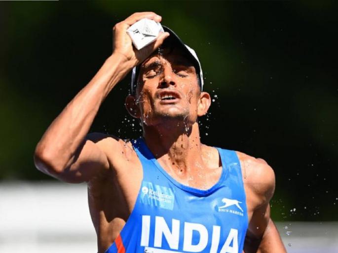 Commonwealth Games 2022 : Sandeep Kumar wins a bronze medal in the men's 10000m Race Walk with a time of 38:49.21 minutes after Priyanka Goswami's silver in women's event.   | Commonwealth Games 2022 : सुवर्ण, रौप्यपाठोपाठ कांस्यही आले! अवघ्या काही मिनिटांत संदीप कुमारने भारताला विक्रमी पदक जिंकून दिले  Commonwealth Games 2022 : Sandeep Kumar wins a bronze medal in the men's 10000m Race Walk with a time of 38:49.21 minutes after Priyanka Goswami's silver in women's event.   | Commonwealth Games 2022 : सुवर्ण, रौप्यपाठोपाठ कांस्यही आले! अवघ्या काही मिनिटांत संदीप कुमारने भारताला विक्रमी पदक जिंकून दिले