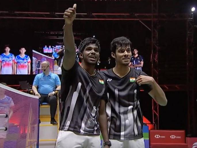 Commonwealth Games 2022 : Satwik and Chirag won the gold medal,  India duo beat WR 19 Ben Lane & Sean Vendy of England 21-15, 21-13 in Gold medal match.   | Commonwealth Games 2022 : सुवर्णपदकाची हॅटट्रिक!; सिंधू, लक्ष्यनंतर भारताच्या पुरुष दुहेरी जोडीने जिंकले विक्रमी सुवर्ण Commonwealth Games 2022 : Satwik and Chirag won the gold medal,  India duo beat WR 19 Ben Lane & Sean Vendy of England 21-15, 21-13 in Gold medal match.   | Commonwealth Games 2022 : सुवर्णपदकाची हॅटट्रिक!; सिंधू, लक्ष्यनंतर भारताच्या पुरुष दुहेरी जोडीने जिंकले विक्रमी सुवर्ण