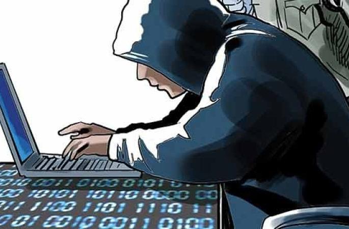 Rs 24 lakh lost in Nagpur for getting bonus | नागपुरात बोनस मिळवण्यासाठी गमावले २४ लाख रुपये