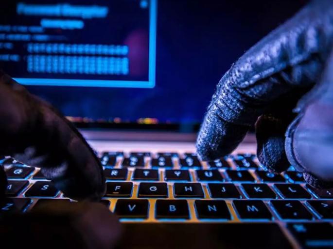 Lure of investing in the stock market Pune residents cheated of Rs. 1 crore | Cyber Crime: शेअर बाजारात गुंतवणुकीचे आमिष; पुणेकरांना एक कोटीचा गंडा Lure of investing in the stock market Pune residents cheated of Rs. 1 crore | Cyber Crime: शेअर बाजारात गुंतवणुकीचे आमिष; पुणेकरांना एक कोटीचा गंडा