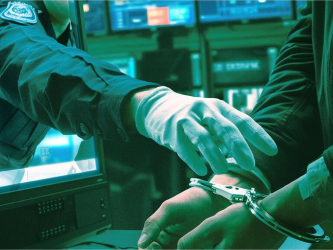 Entire family under digital arrest for a month, loot of Rs 1 crore 83 lakhs; Fake documents with government logo shown on video call | अख्खे कुटुंब महिनाभर डिजिटल अटकेत, १ कोटी ८३ लाखांची लूट; व्हिडिओ कॉलवर सरकारी लोगो असलेली बनावट कागदपत्रे दाखवली Entire family under digital arrest for a month, loot of Rs 1 crore 83 lakhs; Fake documents with government logo shown on video call | अख्खे कुटुंब महिनाभर डिजिटल अटकेत, १ कोटी ८३ लाखांची लूट; व्हिडिओ कॉलवर सरकारी लोगो असलेली बनावट कागदपत्रे दाखवली