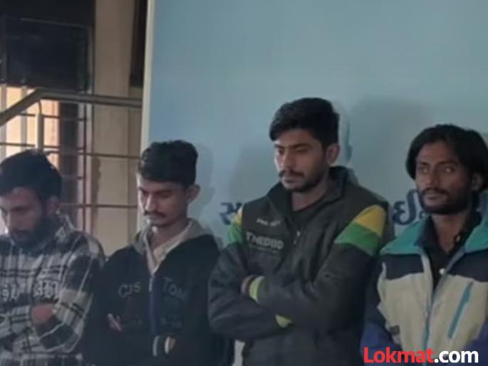 Rajkot businessman duped of Rs 26 crores by falling into the trap of a fake stock market scheme 7 accused including a bank employee arrested | २६.६६ कोटींचा गंडा! बनावट स्टॉक स्कीमच्या जाळ्यात फसला व्यापारी; बँक कर्मचाऱ्यासह ७ जण अटकेत Rajkot businessman duped of Rs 26 crores by falling into the trap of a fake stock market scheme 7 accused including a bank employee arrested | २६.६६ कोटींचा गंडा! बनावट स्टॉक स्कीमच्या जाळ्यात फसला व्यापारी; बँक कर्मचाऱ्यासह ७ जण अटकेत