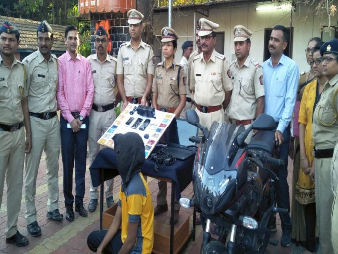 Nashik rural cyber police: Chancellor detained in the state of smashing millions of people in the state | नाशिक ग्रामीण सायबर पोलिस : राज्यात लाखोंचा अपहार करणाऱ्या परप्रांतीयास ठोकल्या बेड्या Nashik rural cyber police: Chancellor detained in the state of smashing millions of people in the state | नाशिक ग्रामीण सायबर पोलिस : राज्यात लाखोंचा अपहार करणाऱ्या परप्रांतीयास ठोकल्या बेड्या