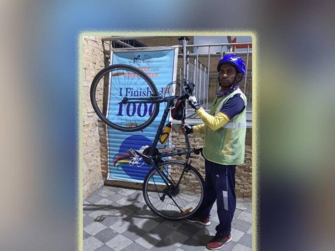 Vashim accountant drives his cycle across thousand kms in 70 hours | वाशिमच्या लेखाधिकाऱ्याने ७० तासांत सायकलने गाठलं १,००० किमी अंतर Vashim accountant drives his cycle across thousand kms in 70 hours | वाशिमच्या लेखाधिकाऱ्याने ७० तासांत सायकलने गाठलं १,००० किमी अंतर