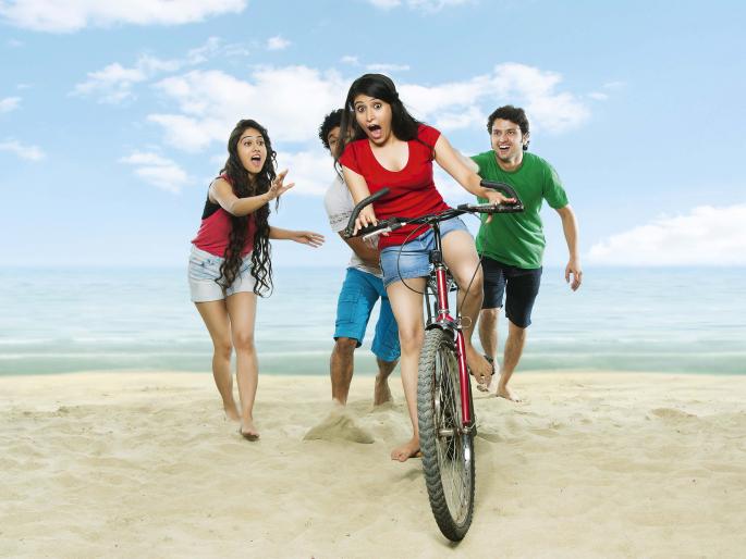 Cycling! - why cycle became the new glamorous style statement of youth? | सायकलिंग!- तरुण जगात का बनतंय नवं ग्लॅमरस स्टाईल स्टेटमेण्ट? Cycling! - why cycle became the new glamorous style statement of youth? | सायकलिंग!- तरुण जगात का बनतंय नवं ग्लॅमरस स्टाईल स्टेटमेण्ट?