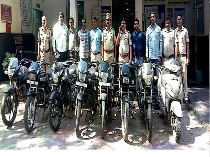 Educated youth turned two-wheeler thief; Selling online | सुशिक्षित तरुण बनला दुचाकीचोर; चक्क ऑनलाईन करायचा विक्री Educated youth turned two-wheeler thief; Selling online | सुशिक्षित तरुण बनला दुचाकीचोर; चक्क ऑनलाईन करायचा विक्री