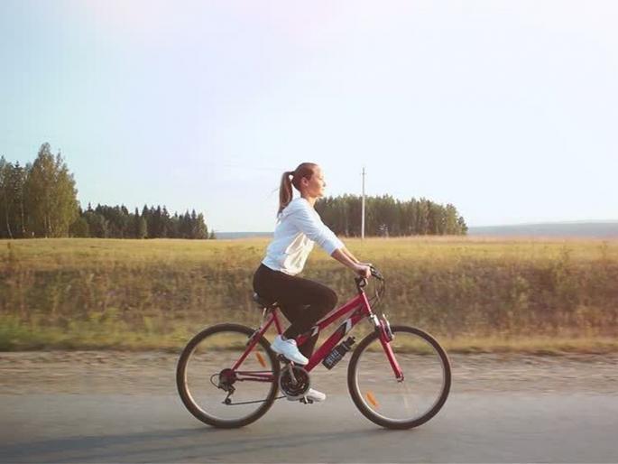 World Bicycle Day: Cycle for exercise, career not for fun! | जागतिक सायकल दिन: हौसेसाठी नव्हे, व्यायाम, करिअरसाठी पळवा सायकल ! World Bicycle Day: Cycle for exercise, career not for fun! | जागतिक सायकल दिन: हौसेसाठी नव्हे, व्यायाम, करिअरसाठी पळवा सायकल !