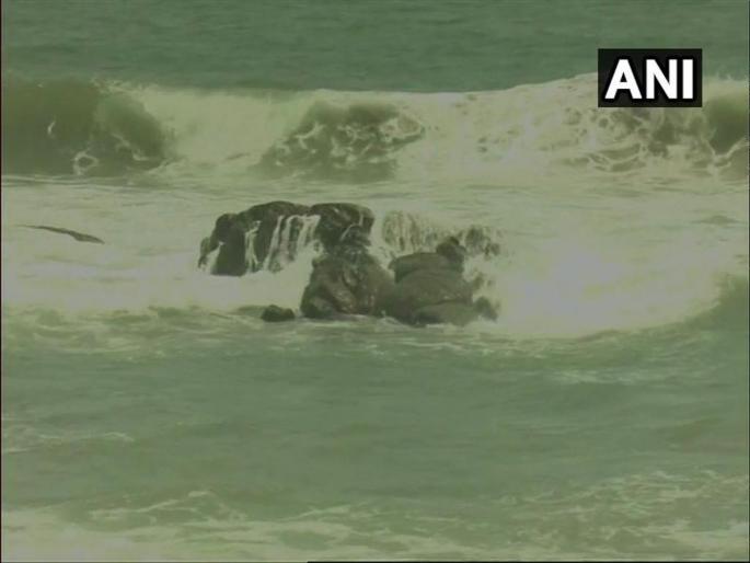 cyclonic fani to intensify into severe cyclonic storm in next 12 hours | Cyclone Fani : 'फनी' चक्रीवादळ धडकणार; आंध्र-प्रदेश, केरळ, ओडिशा, तामिळनाडूत सतर्कतेचा इशारा