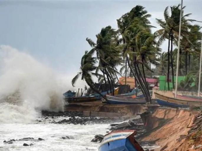 cyclone mocha forms over bay of bengal landfall to be in myanmar eastern india alert ndrf deployed | Cyclone Mocha: बंगालच्या उपसागरात मोचा वादळ बनले धोकादायक, एनडीआरएफची टीम तैनात cyclone mocha forms over bay of bengal landfall to be in myanmar eastern india alert ndrf deployed | Cyclone Mocha: बंगालच्या उपसागरात मोचा वादळ बनले धोकादायक, एनडीआरएफची टीम तैनात
