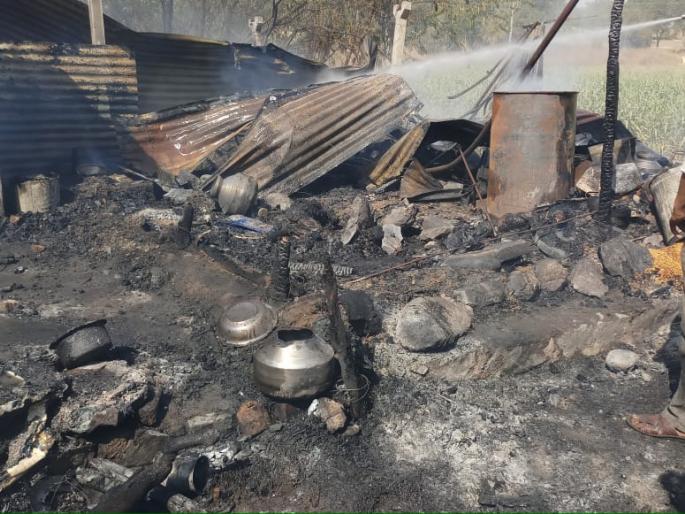 Cylinder explosion; sister-brother killed | सिलींडरच्या स्फोटात बहीण- भाऊ ठार