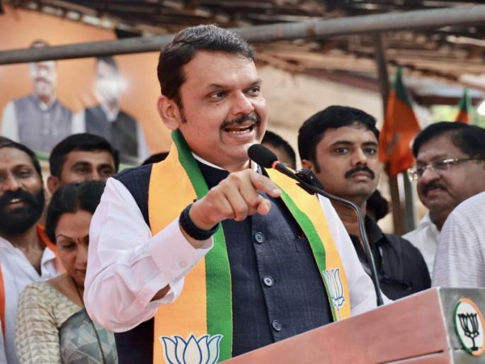 Now the future Chief Minister does not need a 5 digit name thunderous applause in the presence of devendra Fadnavis | "आता भावी मुख्यमंत्री नको पाच अक्षरी नाव हवे", फडणवीसांच्या उपस्थितीत टाळ्यांचा कडकडाट Now the future Chief Minister does not need a 5 digit name thunderous applause in the presence of devendra Fadnavis | "आता भावी मुख्यमंत्री नको पाच अक्षरी नाव हवे", फडणवीसांच्या उपस्थितीत टाळ्यांचा कडकडाट
