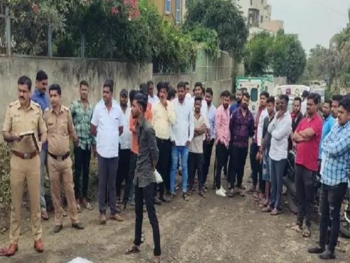 Murder of one by stabbing with a sharp weapon in Dhairit | धायरीत धारदार शस्त्राने वार करून एकाचा खून Murder of one by stabbing with a sharp weapon in Dhairit | धायरीत धारदार शस्त्राने वार करून एकाचा खून