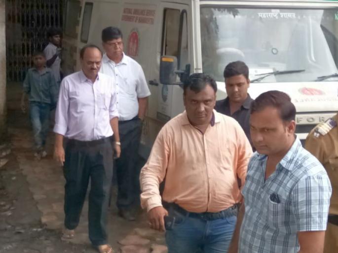 Three police surrender in Waghadi blast case | वाघाडी स्फोट प्रकरणी तिघे पोलिसांना शरण Three police surrender in Waghadi blast case | वाघाडी स्फोट प्रकरणी तिघे पोलिसांना शरण